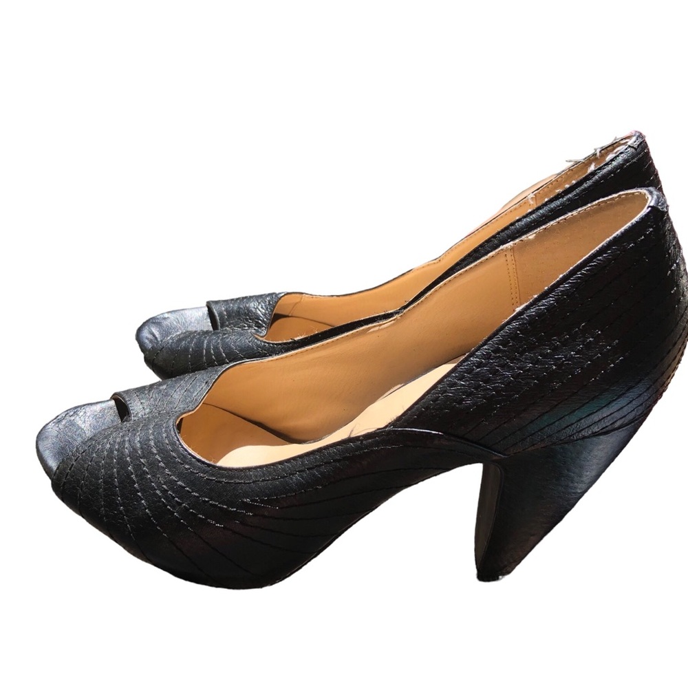 Crown Vintage Retro Peep Toe Heels
